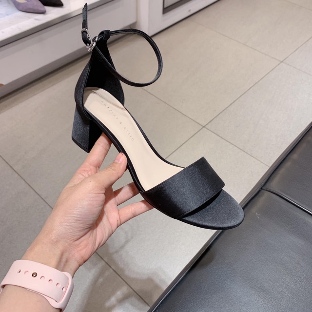 Giày sandal cnk dáng mới