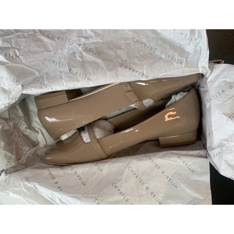 Giày búp bê charles & keith