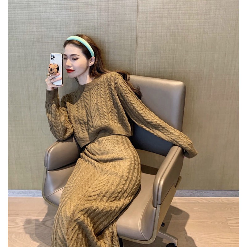 [CROP TOP SẴN] Áo Len Crop Top Siêu Cá Tính, Cho Bạn Nữ Thêm Yêu, Hot Trend 2020 Mùa Đông Không Lạnh, Thời Trang | BigBuy360 - bigbuy360.vn