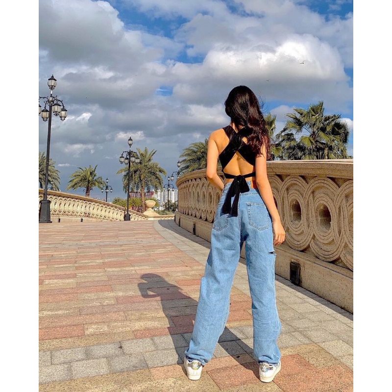 Áo thun hở lưng chéo dây, form croptop sexy lắm nha