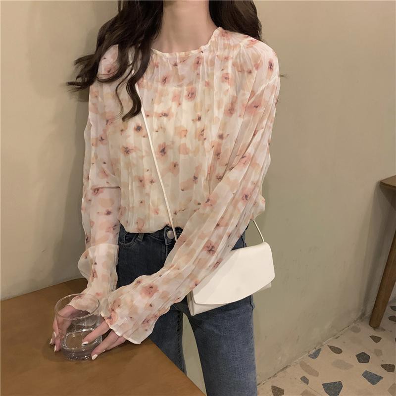 Korean style floral chiffon micro-transparent all-match long-sleeved shirt，cheap borong of Koreanfashion women's clothing readystock 210521
