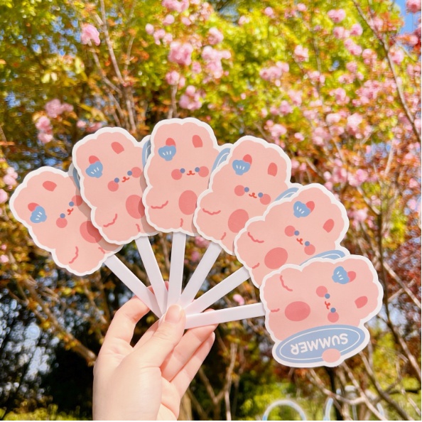 Quạt mini cầm tay Gấu Thỏ cute hình tròn 2 mặt đáng yêu màu sắc bắt mắt chất liệu nhựa bền bỉ cho học sinh