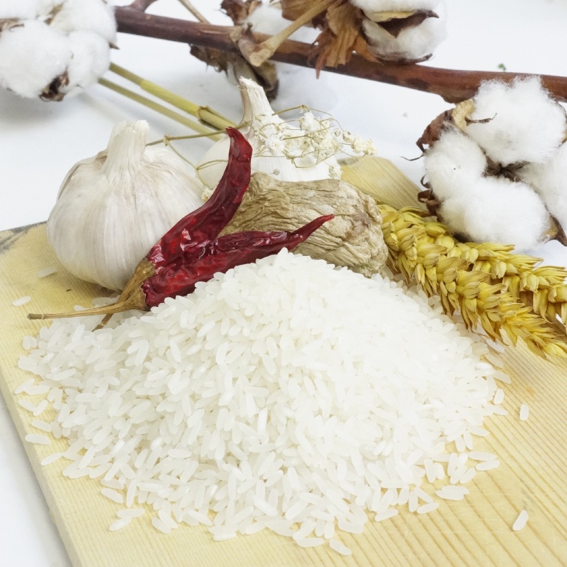 Gạo sạch GUfoods (túi 1kg) - Đài thơm / Japonica hữu cơ - Dẻo mềm, Thơm nhẹ, Ngon cơm