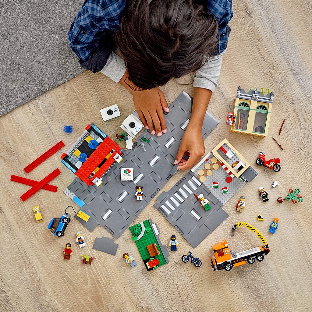 Lego City 60292 - Town Center - Bộ xếp hình Lego Trung tâm thành phố