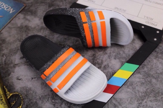 (Hot) Dép Adidas 3 Sọc Đúc Quai Ngang Màu HOT SIÊU BỀN