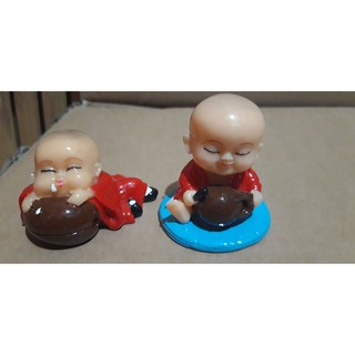 Chú Tiểu Gỏ Mõ Nhiều Màu