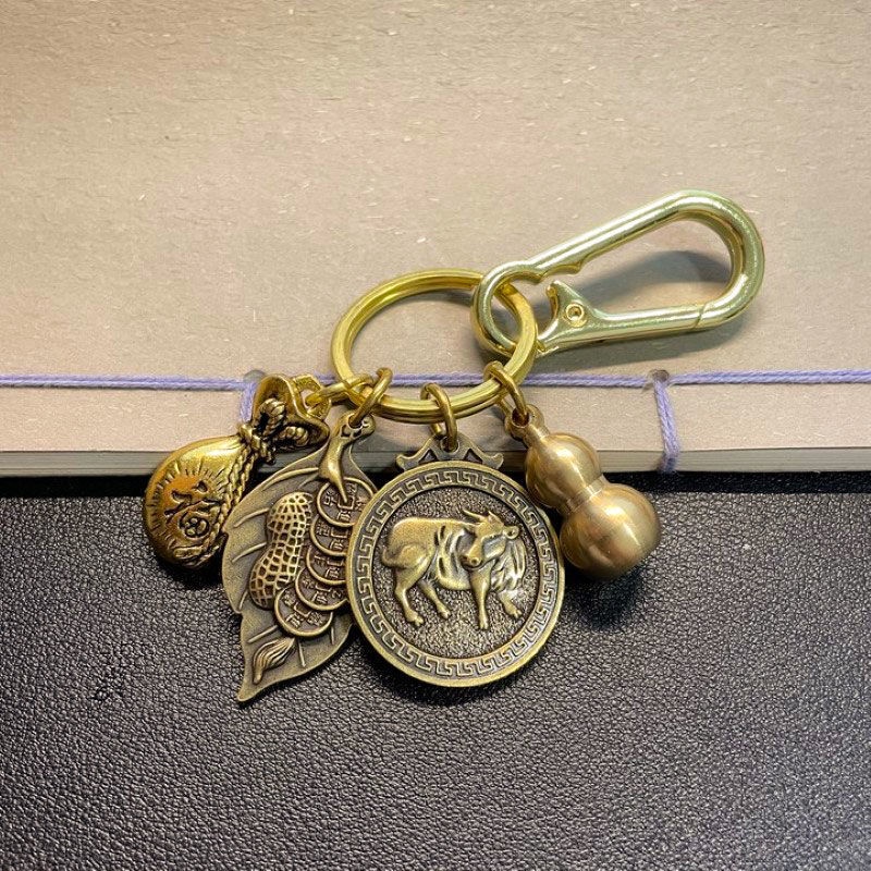 Móc Chìa Khóa Phong Thủy 12 Con Giáp Được Chì Chú Mang Lại Tài Lộc Phú Quý Cho Người Đeo