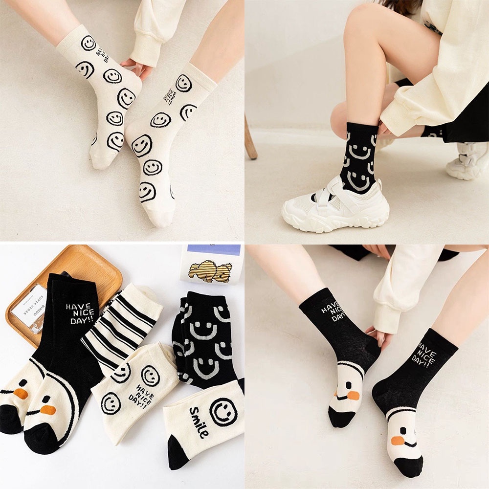 Đôi Vớ Cotton In Hình Mặt Cười Dễ Thương