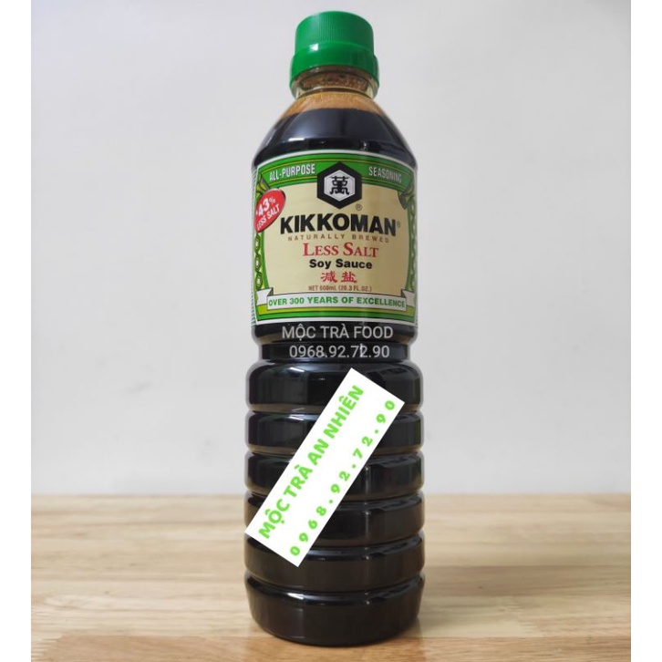 Xì Dầu Nhật Bản hiệu Kikkoman Nước Tương Nhạt Ít Muối Less Salt Soysauce 600M