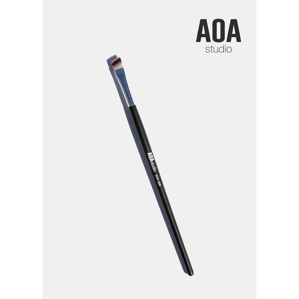 Cọ lẻ AOA Studio