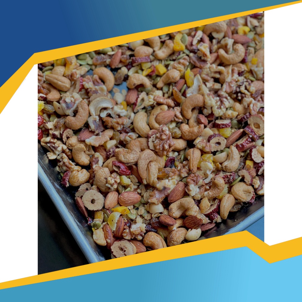 HOT! HOT! Combo Granola Siêu Hạt và Yên Mạch Cán Dẹt - Bữa Sáng Ăn Kiêng Giàu Dinh Dưỡng