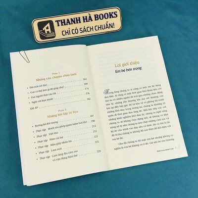 Sách - Thiền sư và em bé 5 tuổi - Phương pháp trị liệu khổ đau từ thời thơ ấu - Thích Nhất Hạnh