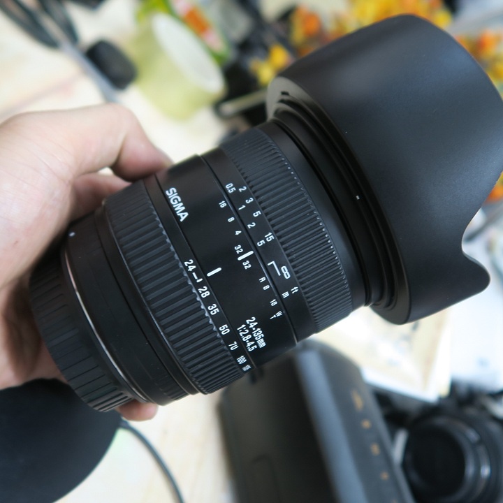 Ống kính Sigma AF 24-135 f2.8-4.5 cho máy ảnh Canon ngàm EF