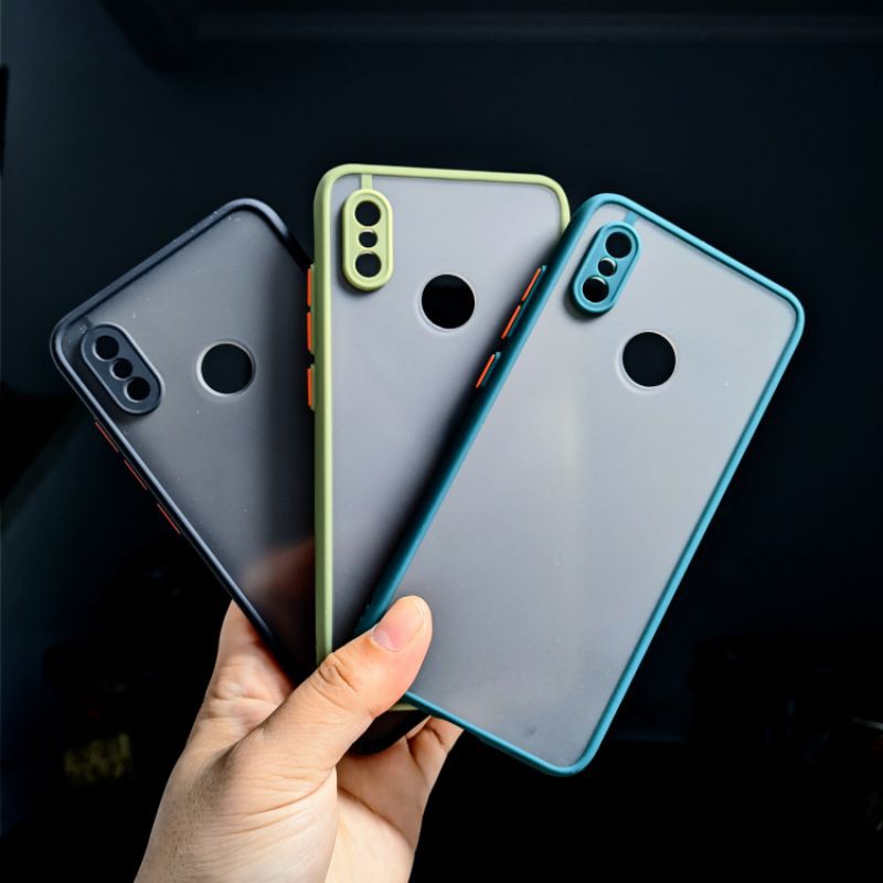 Xiaomi Mi 8 - Ốp lưng nhám viền màu bảo vệ Camera