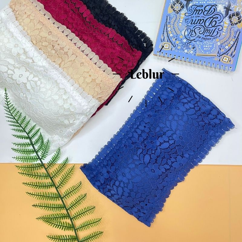Áo bra không dây cúp ngang, ren họa tiết hoa, có miếng nối dây trong mút mỏng không gọng, Leblur