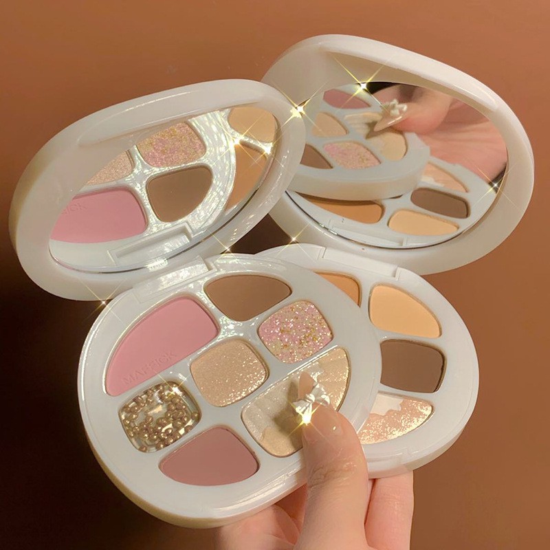 Bảng Phấn Mắt MAFFICK 8 Màu Lấp Lánh Nhung Mịn Dễ Sử Dụng | BigBuy360 - bigbuy360.vn