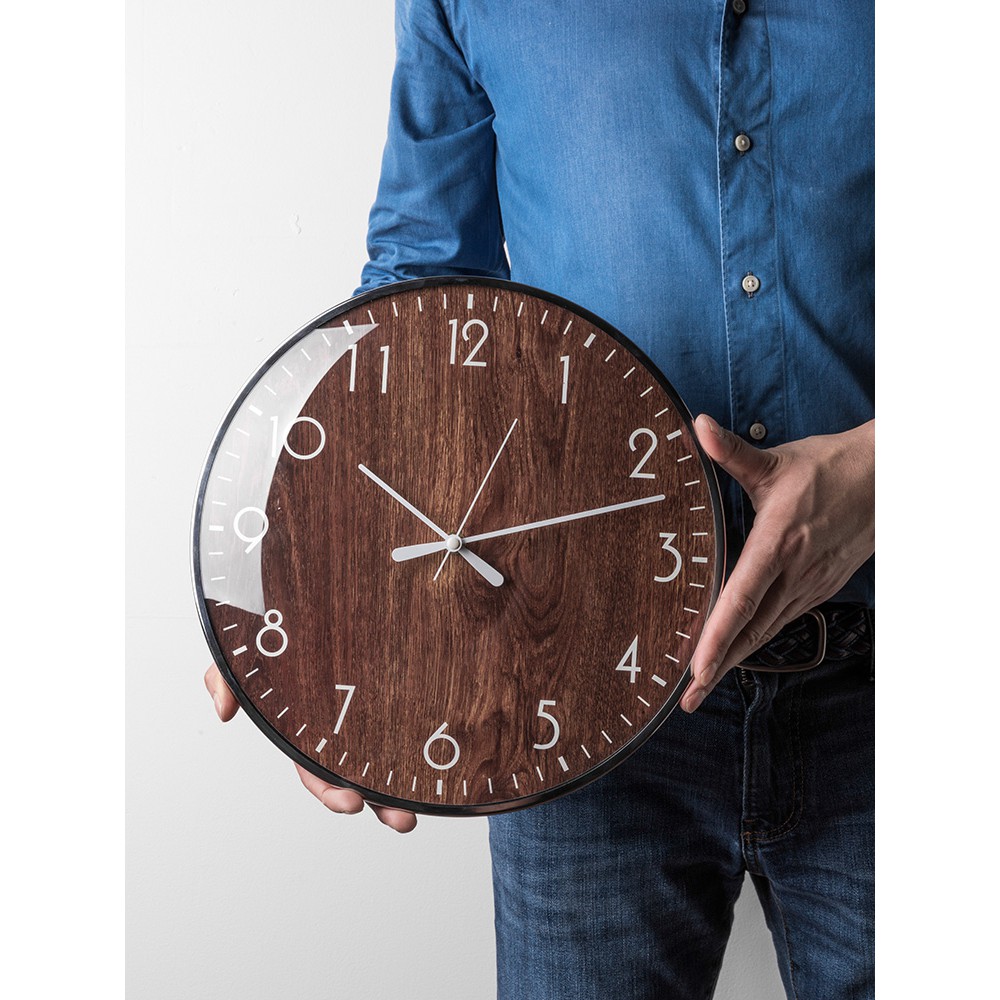 Đồng Hồ Treo Tường Cao Cấp - Han Yi 0070 Kích Thước 13 inch - Bảo Hành 1 Đổi 1 Trong 1 Năm