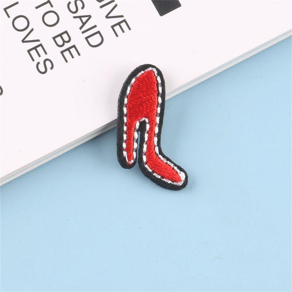 ROSE Sticker Ủi Thêu Hình Râu Thời Trang
