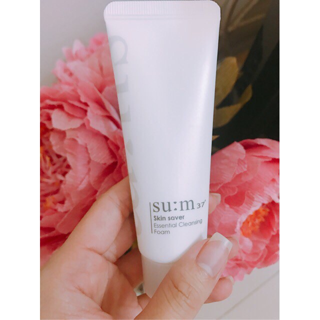 Sữa rửa mặt Sum37 Skin Saver Essential Cleansing Foam 40ml