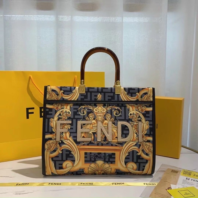Túi Fendi Onthego