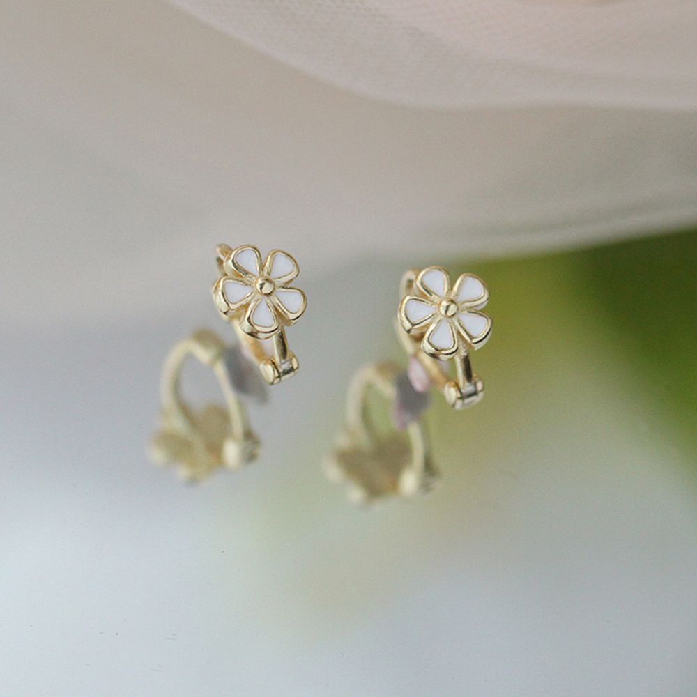 Khuyên Tai Hình Hoa Màu Bạc / Màu Sắc Lãng Mạn Phong Cách Hàn Quốc Thời Trang Cho Nữ