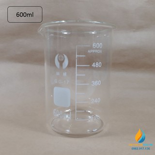 Cốc đong thủy tinh có vạch chia, dung tích 600ml, có mỏ, chịu nhiệt độ cao