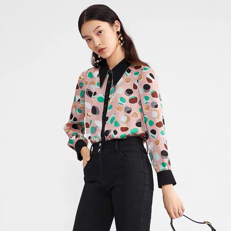 Áo sơ mi lụa hoạ tiết Yiner