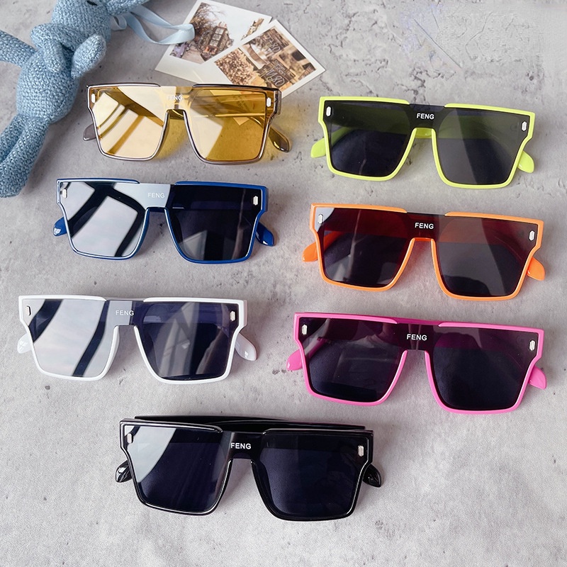 Kính Mát Gọng Vuông Cỡ Lớn Chống Gió Màu Vàng Thời Trang Retro Cho Bé