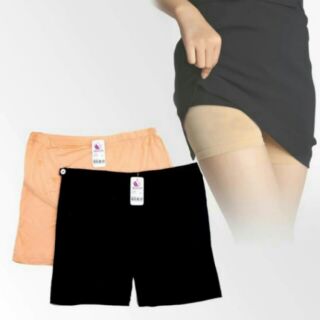 Quần đùi mặc váy cho bà bầu