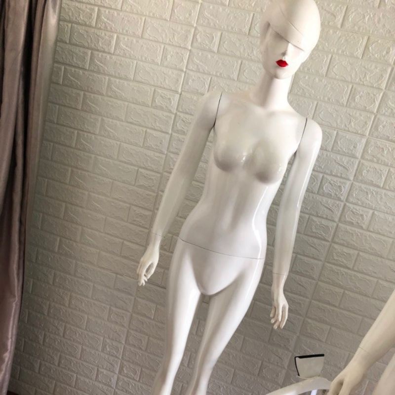 Manocanh nữ mái vát,môi đỏ - canh nữ cả người cao 1.7m,màu trắng,chất liệu nhựa bọc thạch cao,hàng loại 1