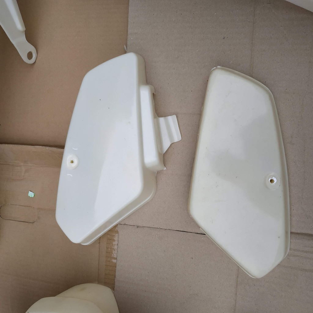 Bộ dàn nhựa xe cup 82 DD đèn vuông