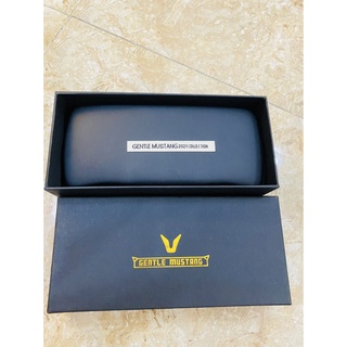 hộp đựng kính hiệu V đựng cái loại kính mát cao cấp