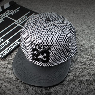 Snapback logo Pyrex 23,3 màu,giá 140k