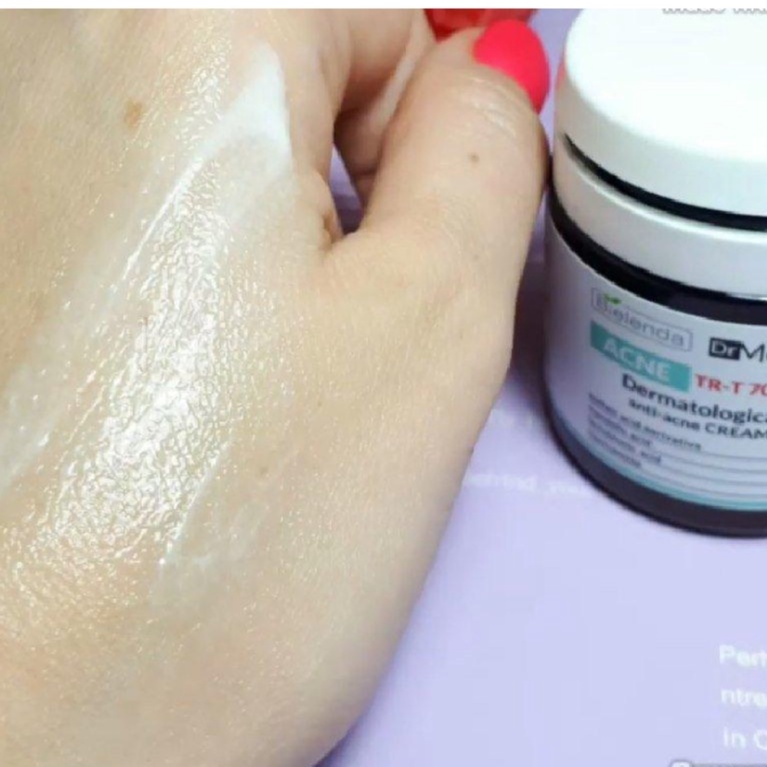 Kem dưỡng ngày đêm cho da dầu mụn, mờ thâm mụn Bielenda Dr. Medica Anti-acne Dermatological 50ml