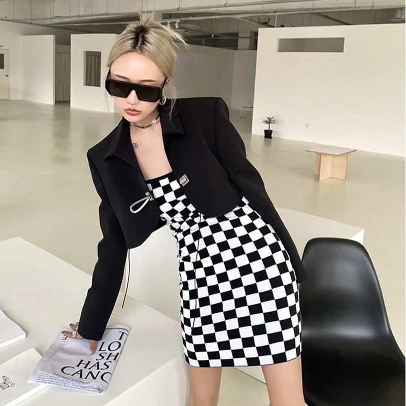 Áo khoác ngắn IELGY cổ đứng cài nút co giãn phong cách cổ điển cho nữ