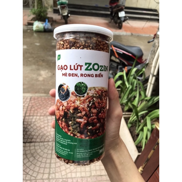 Cơm Gạo Lứt Rong Biển Mè Đen ZoZin hộp 310g