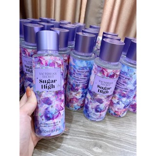 Xịt thơm Victoria Secret mẫu mới
