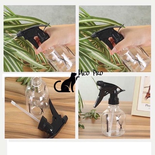 Bình xịt nước ( có hình kéo )