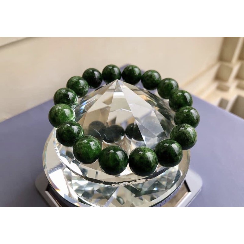 Vòng Đá Diopside (Mệnh Hoả)