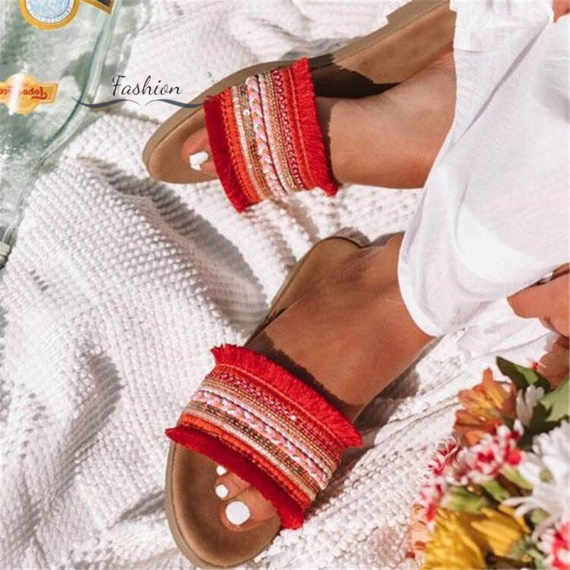 Dép Xỏ Ngón Đính Núm Tua Thời Trang Nữ Tính