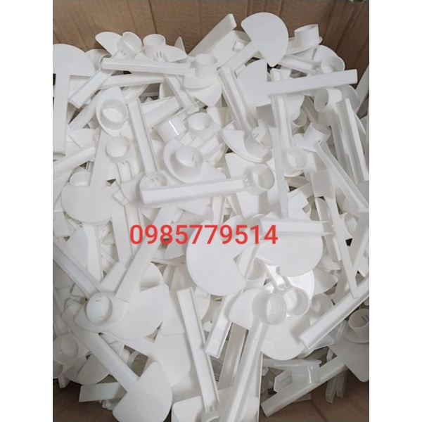 MÁNG  MỎ VỊT _MÁNG CHO ONG UỐNG NƯỚC _5K/cái