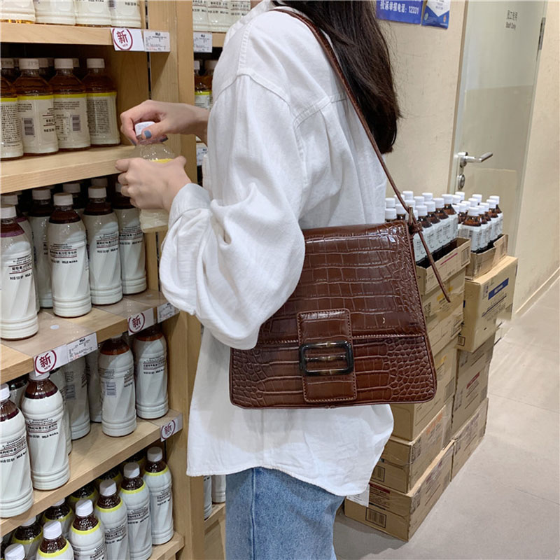 Túi đeo vai nữ phong cách retro thanh lịch