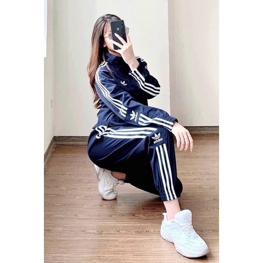 Set bộ thể thao DAS nữ viền 3 sọc chất umi