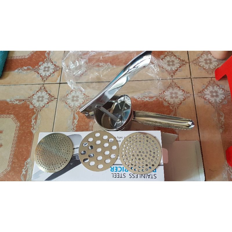 Khuôn inox đa năng ép bánh lọt,bánh canh,bún,trái cây