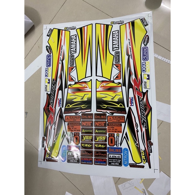 Tem chế Sirius R vàng đen