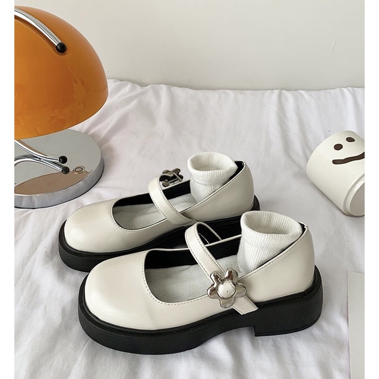 Giày búp bê có quai bông hoa Mary Jane tiểu thư đế 5cm dễ thương ulzzang Hàn Quốc Yannie Lolita