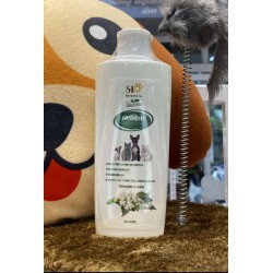 Sữa tắm chó mèo PetLove X+ chai 200ml, làm sạch dịu nhẹ,không chứa chất tẩy trắng,hóa chất độc hại cho da chó