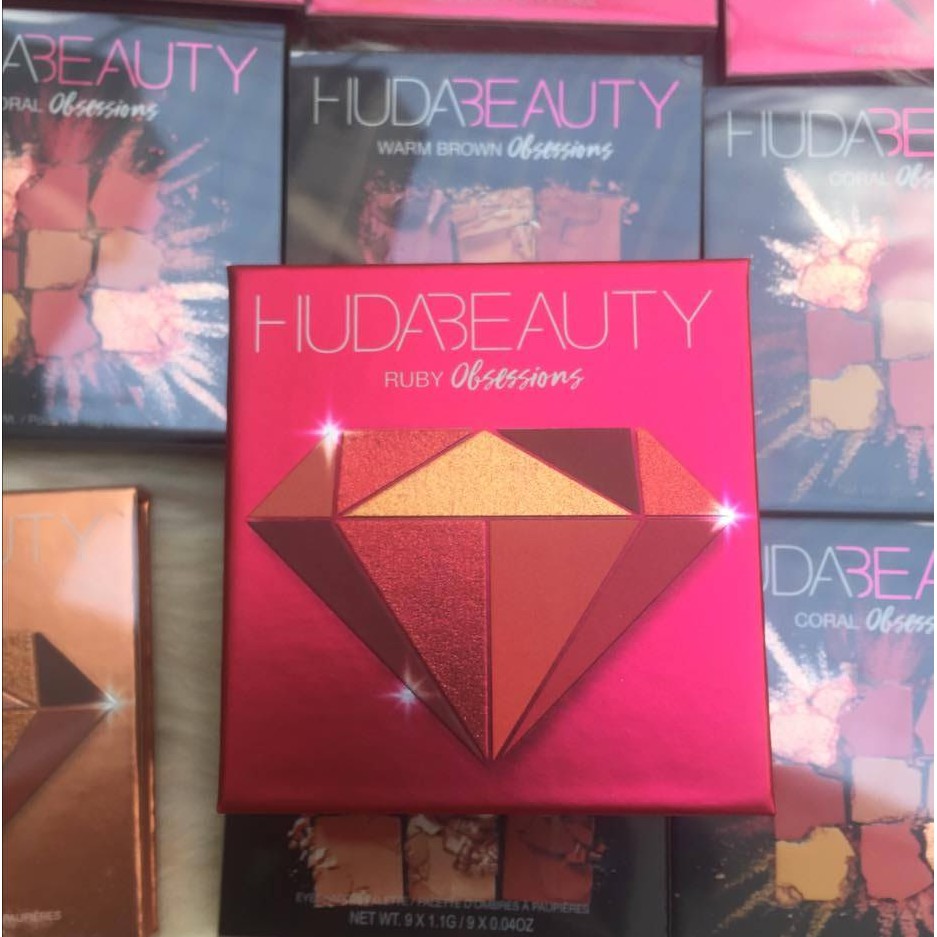 Bảng phấn trang điểm mắt 9 ô Huda Beauty Ruby Obsessions