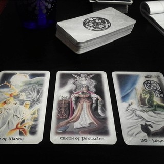 Bộ bài Celtic Dragon Tarot Kit