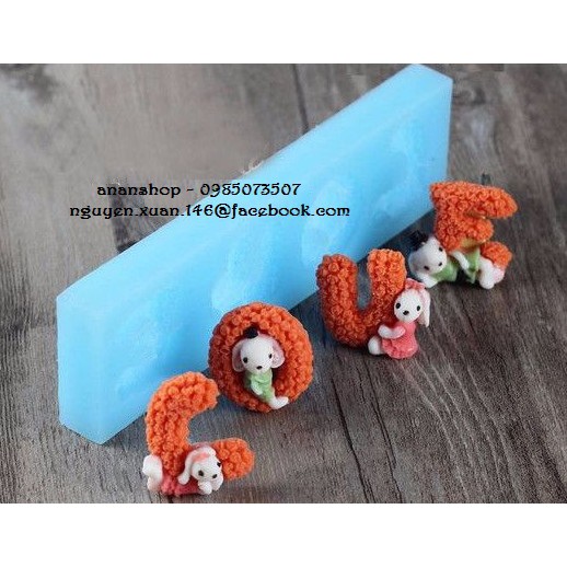 Khuôn silicon chữ love hoa